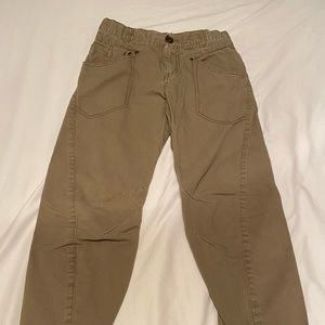 Boys H&M khaki jeans size 10 - bundle item **** 2 for $10 item***